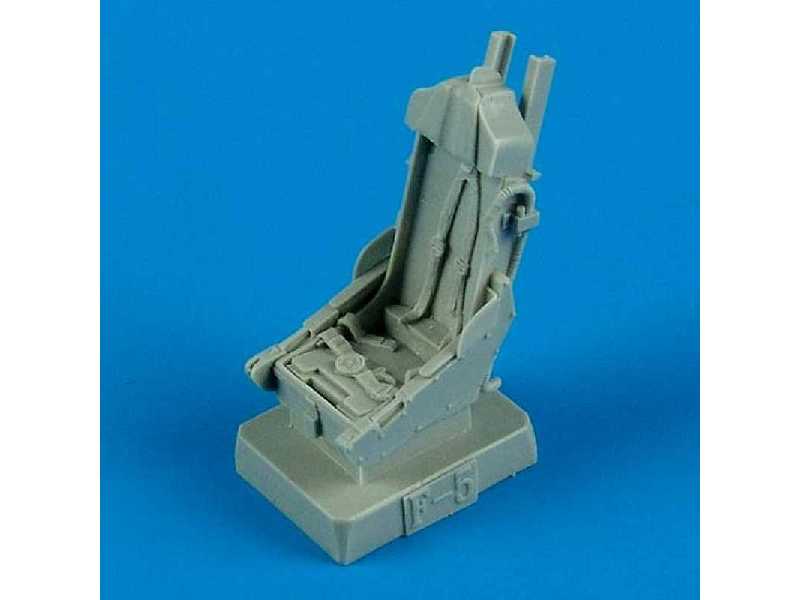F-5E seat with safety belts - AFV Club - zdjęcie 1 F-5E seat with safety belts - AFV Club - zdjęcie 1