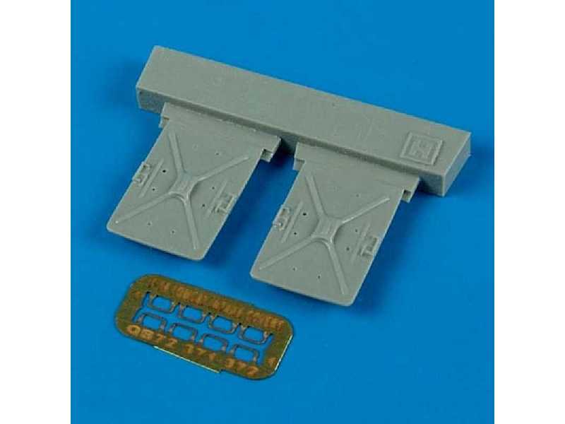 F-14 Tomcat air intake covers - Hasegawa - zdjęcie 1 F-14 Tomcat air intake covers - Hasegawa - zdjęcie 1