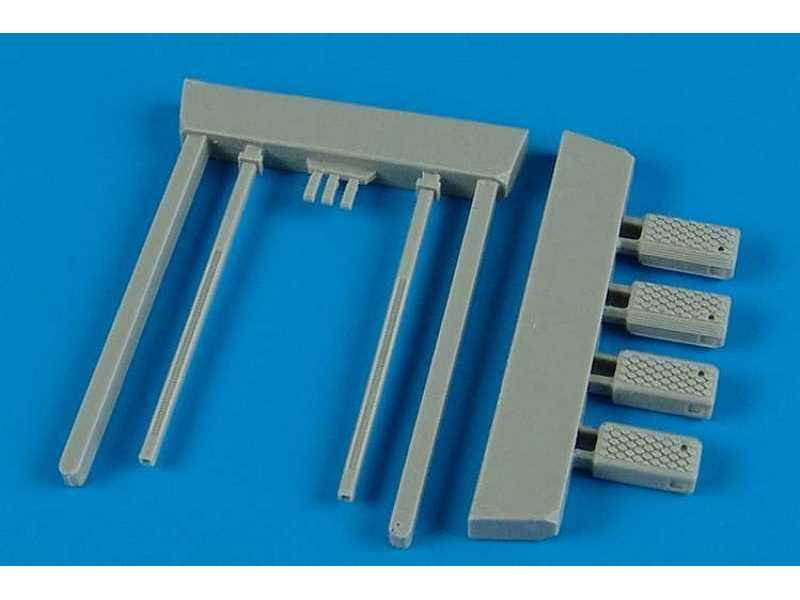 US. Navy polyurethane wheel chock NWC-4/5 - early type - zdjęcie 1 US. Navy polyurethane wheel chock NWC-4/5 - early type - zdjęcie 1
