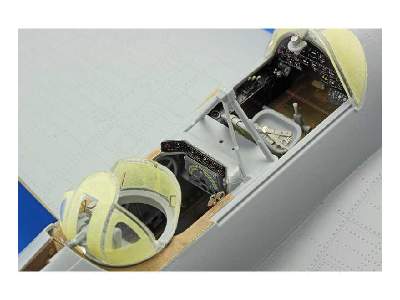 Su-2 interior S. A. 1/48 - Zvezda - zdjęcie 7