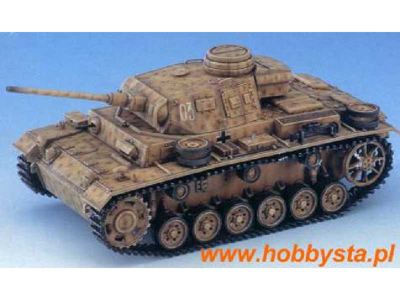 PzKpfw. III Ausf. J, Sd. Kfz. 141 - zdjęcie 1 PzKpfw. III Ausf. J, Sd. Kfz. 141 - zdjęcie 1