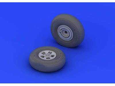 Spitfire Mk. I/II wheels 1/32 - Revell - zdjęcie 2