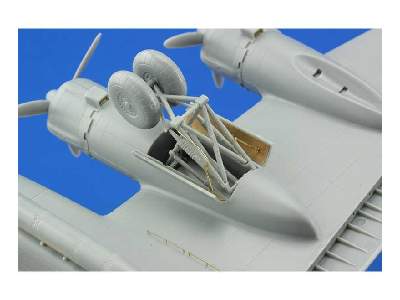 Fw 200C exterior 1/72 - Trumpeter - zdjęcie 10