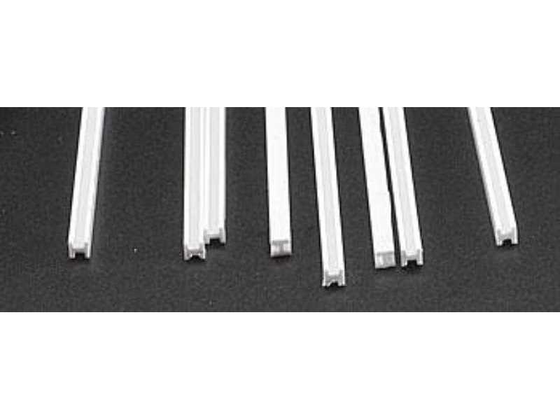 Dwuteownik 3,2x3,2x0,9 - 38 cm - 1 sztuka - zdjęcie 1 Dwuteownik 3,2x3,2x0,9 - 38 cm - 1 sztuka - zdjęcie 1