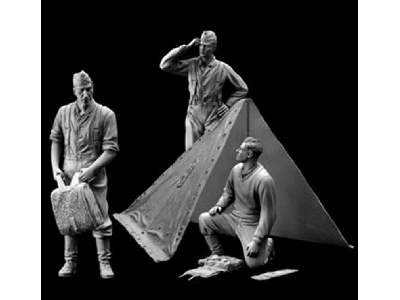 Niemcy na biwaku - figurki z namiotem - zdjęcie 3