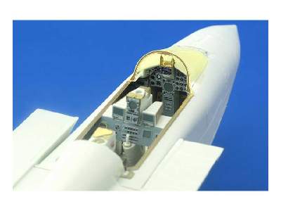 Tornado IDS interior S. A 1/48 - Revell - zdjęcie 6