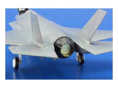 F-35A S. A. 1/72 - Academy Minicraft - zdjęcie 13