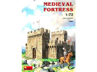 Średniowieczna forteca - zdjęcie 1