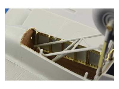 Do 215B undercarriage 1/48 - Icm - zdjęcie 3