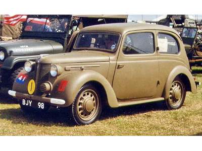 Forlite Saloon 8HP mod. 1939 - brytyjski samochód sztabowy - zdjęcie 11