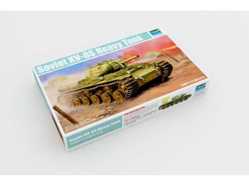 KV-8S radziecki ciężki czołg z miotaczem płomieni - zdjęcie 1 KV-8S radziecki ciężki czołg z miotaczem płomieni - zdjęcie 1