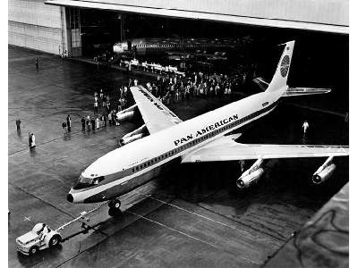 Boeing 707 American medium-haul airliner, Pan American - zdjęcie 11
