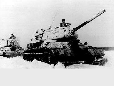 T-34-85 - radziecki czołg średni - zdjęcie 6