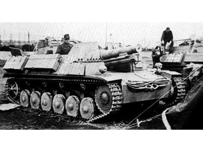 Sturmpanzer II German 15 cm self-propelled gun - zdjęcie 8