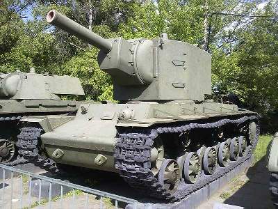 KV-2 Russian heavy tank, early version - zdjęcie 13