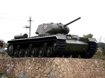 KV-1S Russian high-speed heavy tank - zdjęcie 12