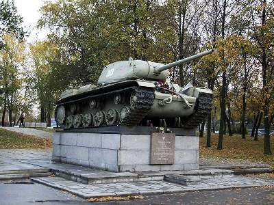 KV-85 Russian heavy tank - zdjęcie 6