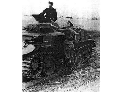 German flamethrower tank Pz Kpfw II (Flamm) - zdjęcie 3