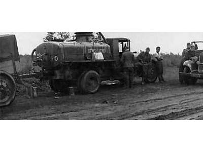 Russian fuelling vehicle ZiS-5 BZ-39 - zdjęcie 4