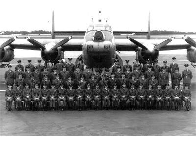 Avro Shackleton MR.3 British anti-submarine striker - zdjęcie 8