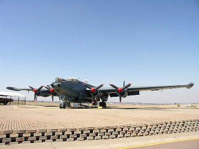 Avro Shackleton MR.3 British anti-submarine striker - zdjęcie 9