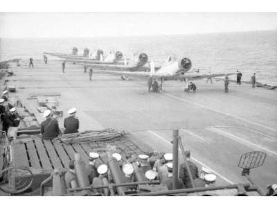 Blackburn Skua Mk.II British carrier-borne dive bomber - zdjęcie 10