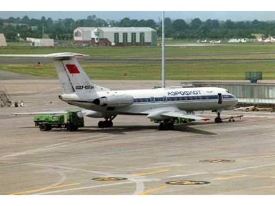 Tupolev Tu-134A Russian short / medium-haul airliner, Interflug - zdjęcie 11