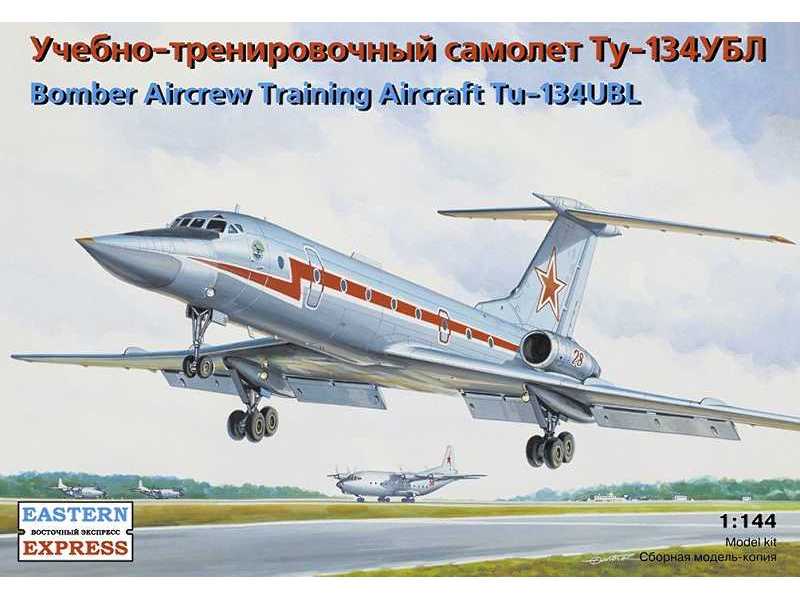 Tupolev Tu-134UBL Russian bomber aircrew training aircraft - zdjęcie 1