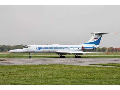 Tupolev Tu-134UBL Russian bomber aircrew training aircraft - zdjęcie 5