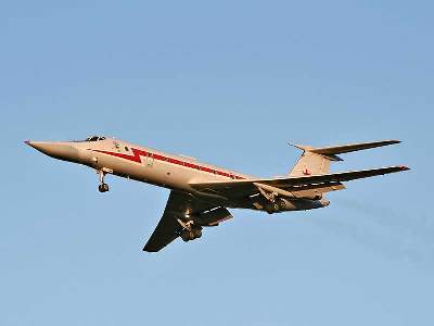 Tupolev Tu-134UBL Russian bomber aircrew training aircraft - zdjęcie 6