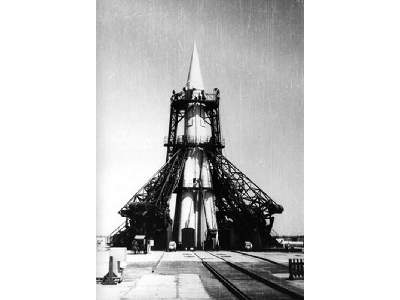 Sputnik (R-7) Russian carrier rocket - zdjęcie 2