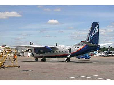 Antonov An-24B/V Russian short / medium-haul passenger aircraft, - zdjęcie 18