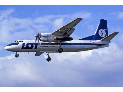 Antonov An-30B Russian photo-mapping / survey aircraft - zdjęcie 26