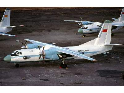 Antonov An-26 Russian military transport aircraft, the Russian A - zdjęcie 10