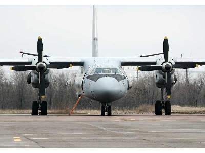 Antonov An-26 Russian military transport aircraft, the Russian A - zdjęcie 14
