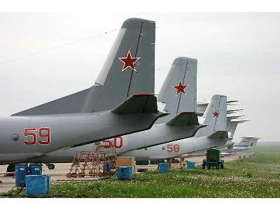 Antonov An-26 Russian military transport aircraft, the Russian A - zdjęcie 15