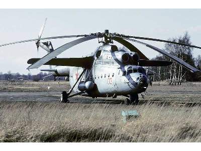 Mil Mi-6 Russian heavy multipurpose helicopter (late version), R - zdjęcie 11