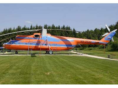 Mil Mi-6 Russian heavy multipurpose helicopter (late version), R - zdjęcie 17