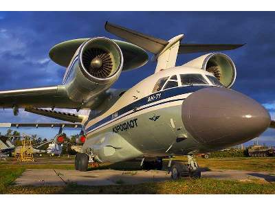 Antonov An-74 Russian transport aircraft, EMERCOM of Russia - zdjęcie 3