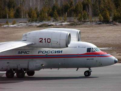 Antonov An-74 Russian transport aircraft, EMERCOM of Russia - zdjęcie 7