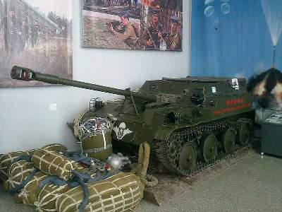 Russian assault airborne self-propelled gun ASU-57 - zdjęcie 3