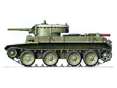 BT-7 Russian light tank, model 1935, late version - zdjęcie 4