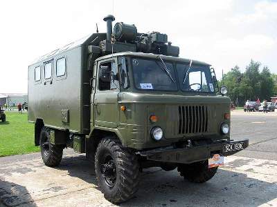 GAZ-66 Russian military truck with ZU-23-2 anti-aircraft gun - zdjęcie 3
