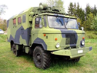 GAZ-66 Russian military truck with ZU-23-2 anti-aircraft gun - zdjęcie 11