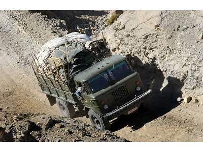 GAZ-66V Russian airborne military truck - zdjęcie 4