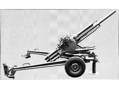 2B9 Vasilyok Russian 82 mm mortar with 2F54 towing vehicle - zdjęcie 3