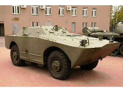 BRDM-U Russian armoured reconnaissance / patrol vehicle - comman - zdjęcie 10