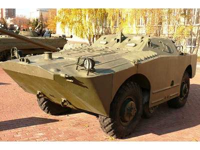 BRDM-U Russian armoured reconnaissance / patrol vehicle - comman - zdjęcie 13