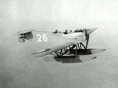 Hansa-Brandenburg W.29 German fighter floatplane - zdjęcie 2