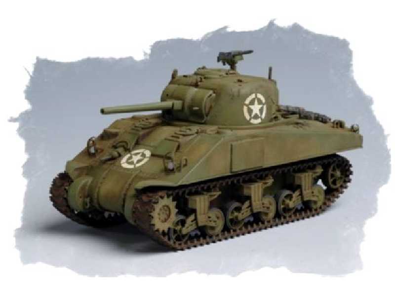 U.S M4 Tank Mid-Production - zdjęcie 1 U.S M4 Tank Mid-Production - zdjęcie 1